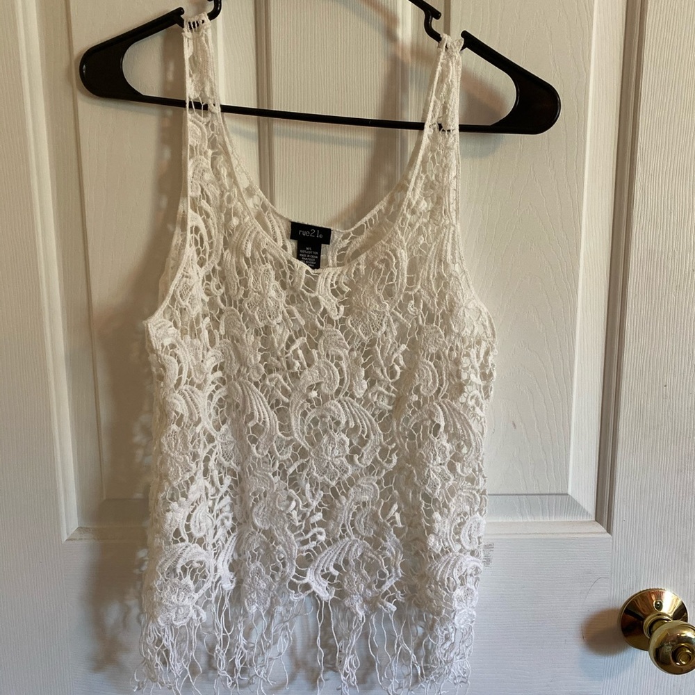 Rue 21 tank